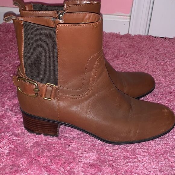 Bandolino Brown Booties - Picture 4 of 7